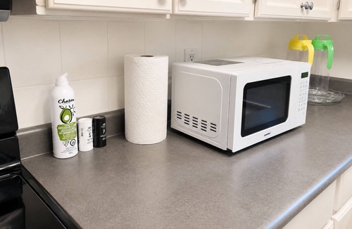 White Rock House | Family-Friendly 2BR Minutes to White Rock Beach！