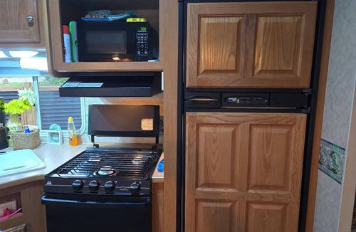 Regional District of Nanaimo House | Family RV in a Farm is a good place for families to share accommondation.
