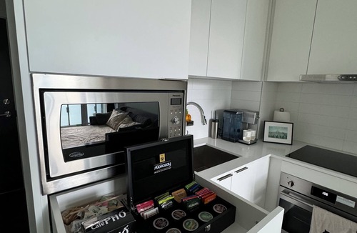 Newtonbrook Apartment | Family sized condo in Toronto, steps to the Finch subway station and shops.