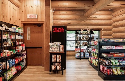 Fiddler Lake Resort House | Fiddler Lake Resort - Bear 10