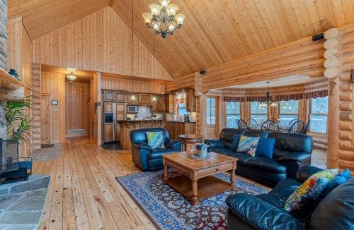 Fiddler Lake Resort Ski Chalet | Fiddler Lake Resort - Deer 80