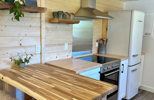 Ucluelet Cabin | Fletchers Cabin
