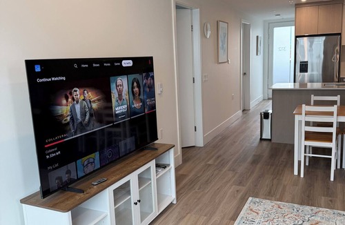 Grandview-Woodland Apartment | Furnished Brand-New 2B2B+Flex Condo Near Commercial Drive