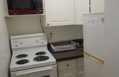 Church and Wellesley Apartment | Furnished Studio Apartment in Downtown Toronto