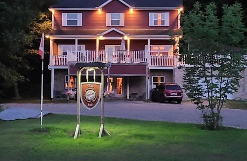 Chelsea Bed & Breakfast | Gîte Le Trésor Caché Bed & Breakfast