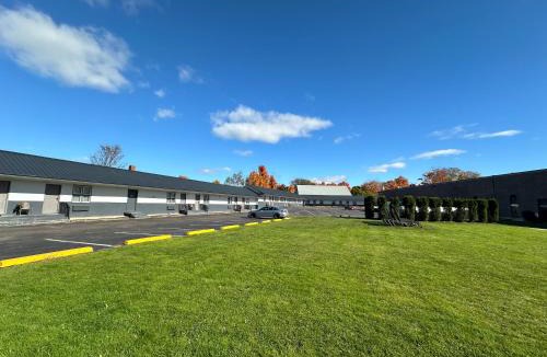 Truro Hotel | Glengarry Extended Stays