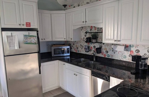 Stanley Bridge Condo | Golf, beach and fantastic seafood, this villa is minutes away from it all!