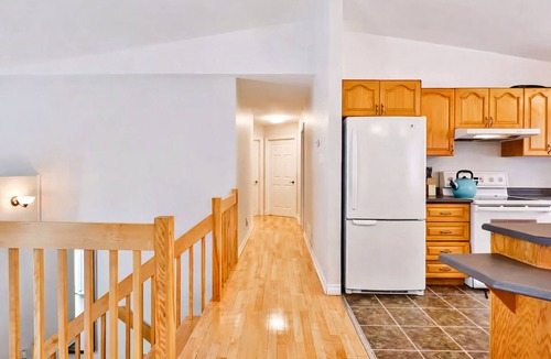 Mille-Isles House | GORGEOUS Quiet Cottage ~ Pool - Hot Tub ~ Family
