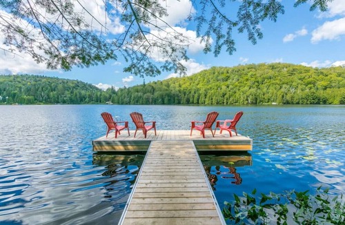 St-Adolphe-d'Howard House | Grand chalet bord de lac