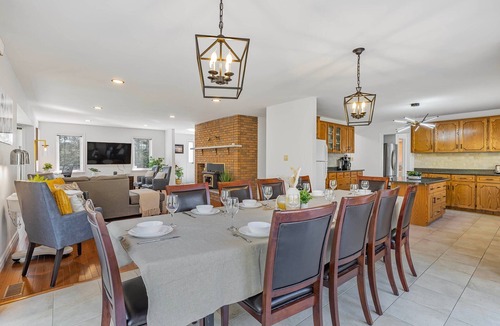 Lafontaine House | Grandview Family Beach House w/Hot Tub, Sauna & Sandy Beaches Steps Away!