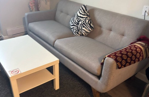 Woodbine Gardens Apartment | great size apartment near to every thing such as shopping and gym, entertainment