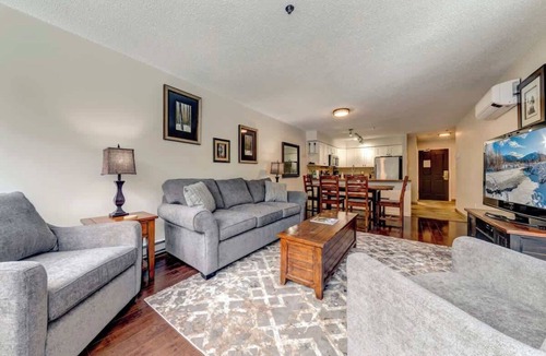 Upper Village Condo | Greystone Lodge 333 Ski-in/Out by Acer Vacations