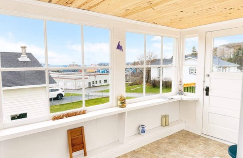 Twillingate House | Gus & Nellie's Place