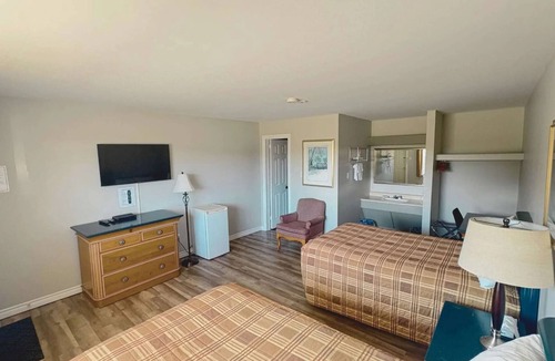 Petit-Rocher Hotel | Hôtel accueillant avec 1 chambre et climatisation à Petit Rocher