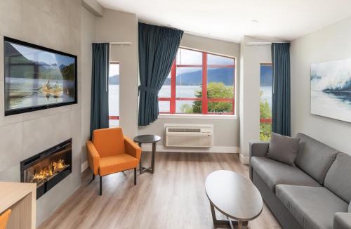Harrison Hot Springs Hotel | Harrison Beach Hotel