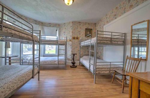 Queens Square Hostel | HI Charlottetown Backpacker's Inn
