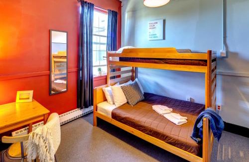 West Point Grey Hostel | HI Vancouver Jericho Beach - Hostel