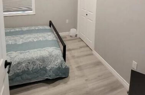 Scotsville Apartment | Hilltop Getaway - Apt C