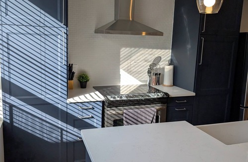 Walkerville House | Historic Elegance Meets Modern Comfort|Stylish 2BR 2Bth, Walkable Heritage Area
