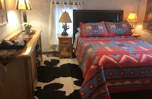 Banff Bed & Breakfast | Holiday Lodge Bed and Breakfast