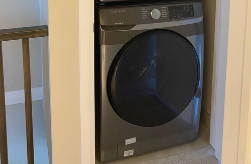 Hamilton House | Home Away from Home: Brand New 3-Bedroom Townhouse