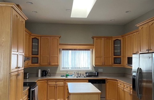 Okanagan-Similkameen Hotel | Hotel - 3 bed 2 bath Villa with pool. Sleeps 8. Great for families & companies