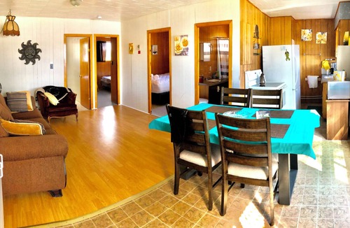 Lavigne Cottage | Humming Bird Cottage #5 Graceland cottages