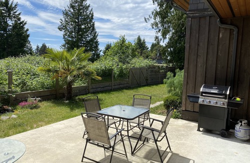 West Sechelt House | Hygge House - Newly upgraded spacious cozy house