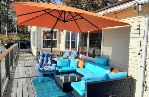 Ingramport Cottage | Ingramport Ocean Cottage Minutes from beautiful beaches on the South Shore of NS