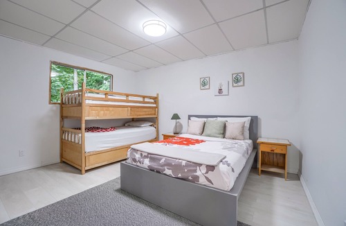Coboconk Cottage | Kawartha Lakes Spacious Cottage - with many water activities!