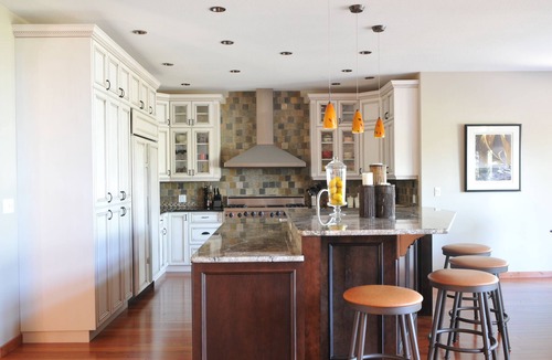 Wardner House | Koocanusa Lake Mountain Views 3800 sqft of luxury! Relax in peace w/Hot tub