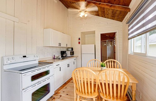Magnetawan Cabin | Lake Cecebe Retreat #6- Maijac Resort & Marina