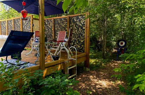 Colebrook Boat Rental | Lake Escape in Cozy Boathouse Surrounded by Forest