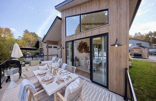 Havelock-Belmont-Methuen House | Lake House 2 a serene getaway with coastal vibes