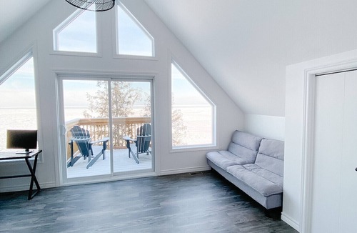 Ashfield-Colborne-Wawanosh House | Lake House with private beach on Lake Huron, 4 bed, 2 bath - all season.