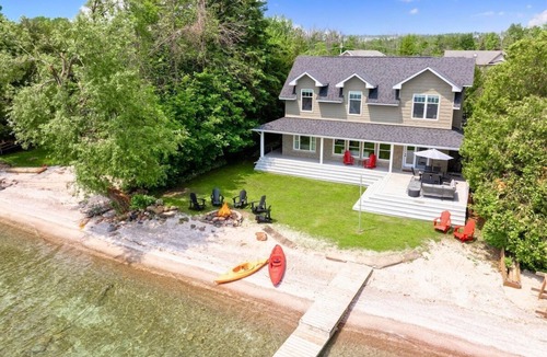 Big Bay Point Cottage | Lakefront Escape - Firepit & Game Room