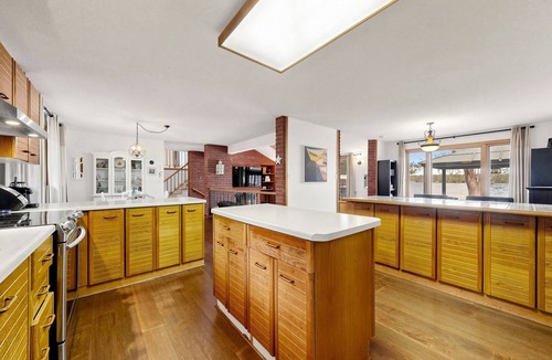 Kirkfield Cottage | Lakeside Relaxation at Pinewood Shores only 1.5 hrs from Toronto