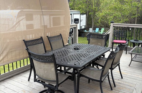 Sherkston House | Large Trailer at Sherkston Shores Resort