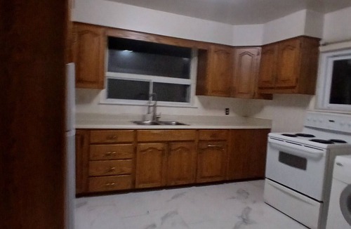 Rosedale House | Lean and cozy home for your family get away