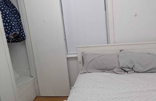 Rosedale House | Lean and cozy home for your family get away