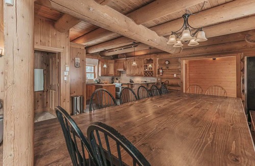 Fiddler Lake Resort Ski Chalet | Log Cabin: Heated Pool, Hot Tub & Volleyball