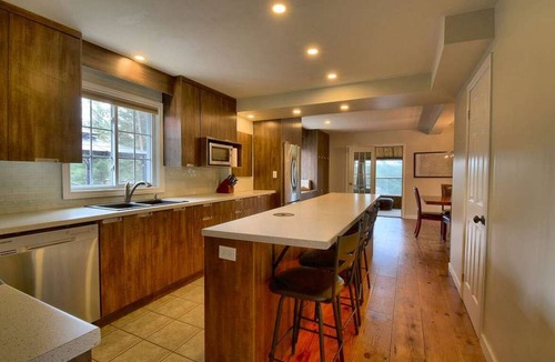 Monetville Cottage | Loon Lookout - Beautiful Waterfront Cottage w/Sauna, Amazing Views, AC, Wi-Fi
