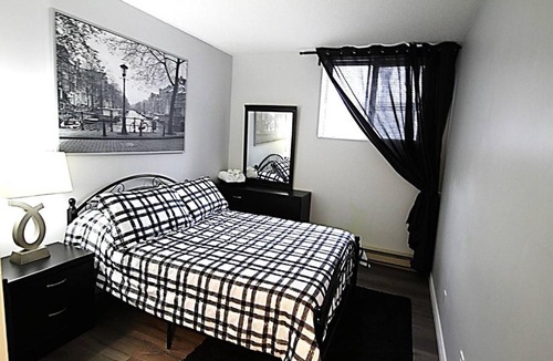 Downtown Ottawa Apartment | Love is in the air - Downtown retreat