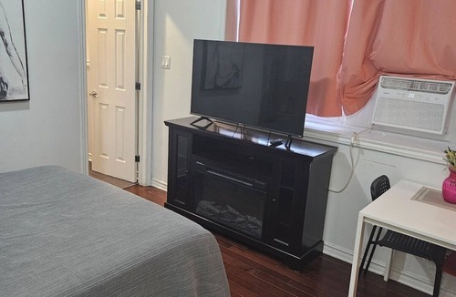 ByWard Market Apartment | Lovely App Downtown Ottawa 24D