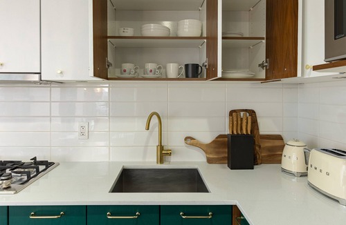Central Condo | Lovely condo the best location in downtown Vancouver.