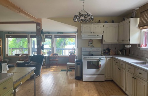 Morrisdale House | Lovely cottage Perfectly located in the centre of the Maritime Provinces