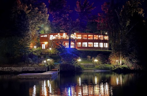 Sainte-Agathe-des-Monts House | Luxurious property in the Laurentians on the shores of majestic Lac des Sables