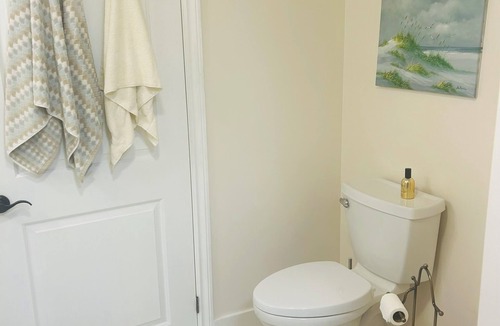 New Tecumseth Apartment | Luxury 2-bed, 1-bath apartment in the heart of Alliston. Walk to downtown!