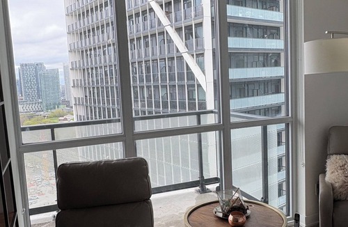 King West Village Condo | Luxury 2- Bed + Den Condo | Liberty Village | 19th Floor | CN Tower & Lake Views