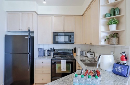 Downtown Mississauga Condo | Luxury 2Bedroom 2Bathroom Penthouse by Square One YYZToronto Airport 1 free pkng